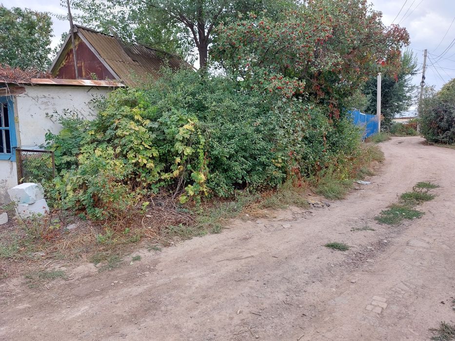 Продам  участок  под строительство дома