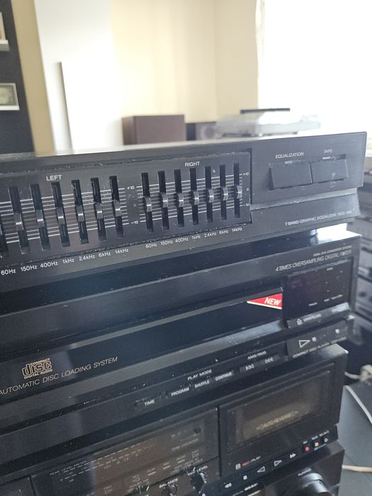 Boxe Active apart SDQ 5P amplificator Pioneer  VSX 708 rds,  sony  cdp c400, sony  TC WR700,  Kenwood KT  990SDL, sony  SEQ 400, Tuner Pioneer F717