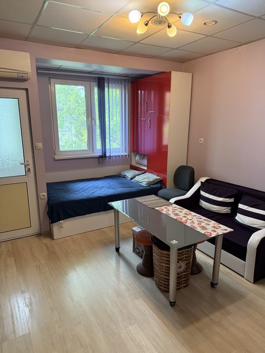 Дава се под наем Едностаен апартамент в Пловдив, Център - 30 кв.м за 350 € - Снимка #14