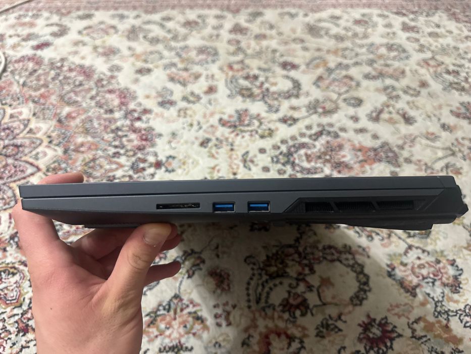 Продам игровой ноутбук