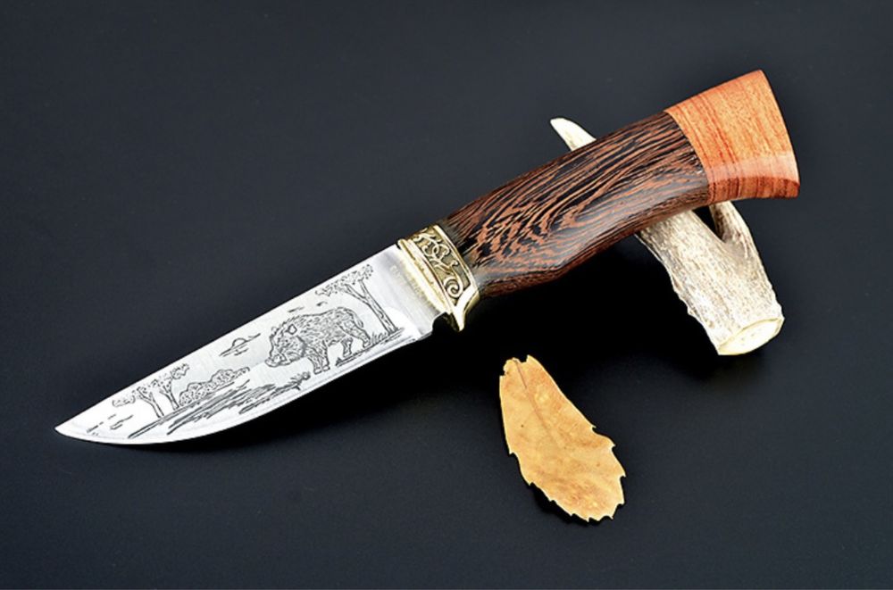 Ловен нож за дране подходящ за ловец туризъм къмпинг