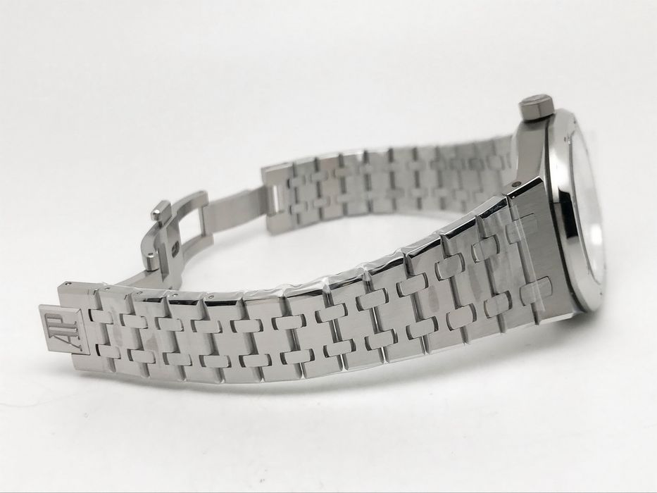 Audemars Piguet Royal Oak 15450 37mm Бял циферблат Стомана - QC снимки