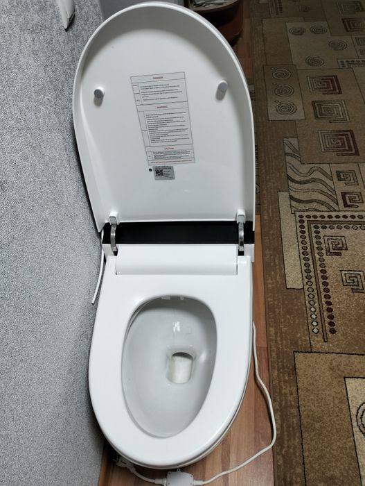 Умный унитаз б/у 1 год