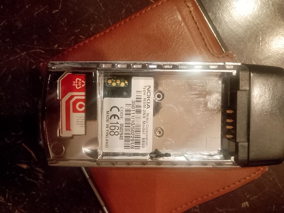 Nokia 8850 liber retea