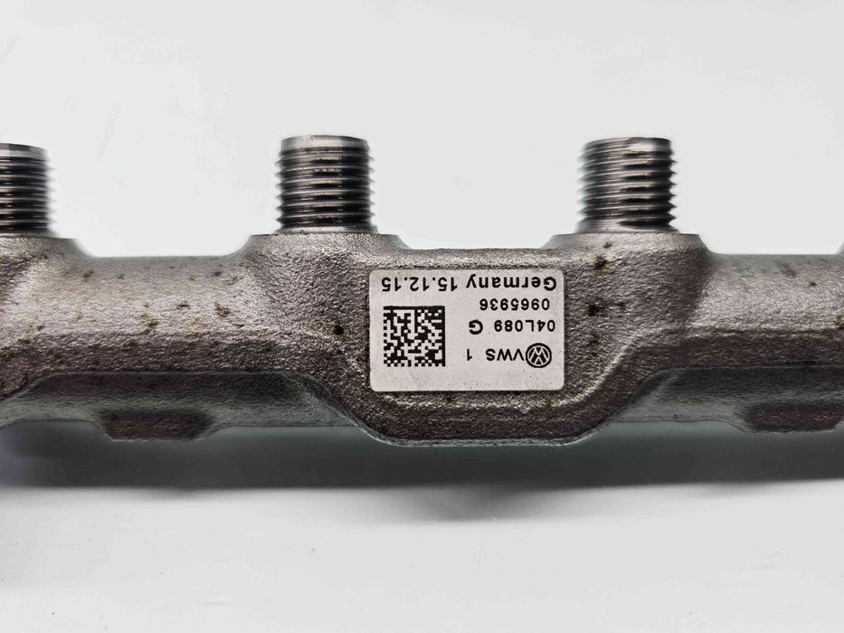 Rampa injectoare  Volkswagen Passat B8 (3G2) [Fabr 2015-prezent] 04L08