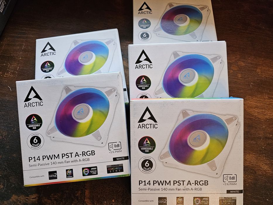 Arctic P14 PWM PST ARGB вентилатори Арктик 140мм  за компютър