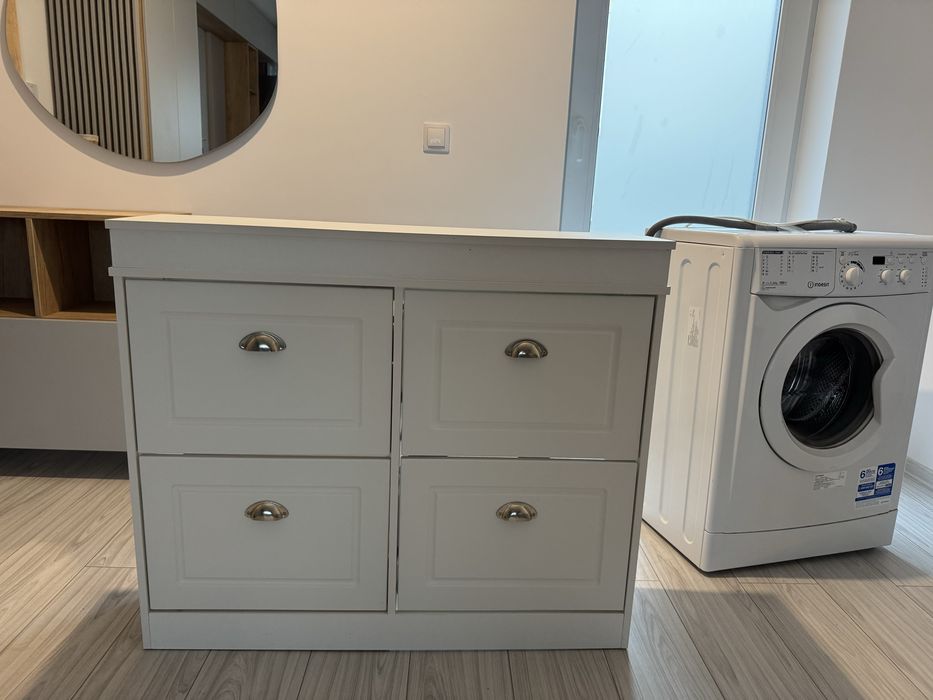 Pantofar pal, 4 compartimente