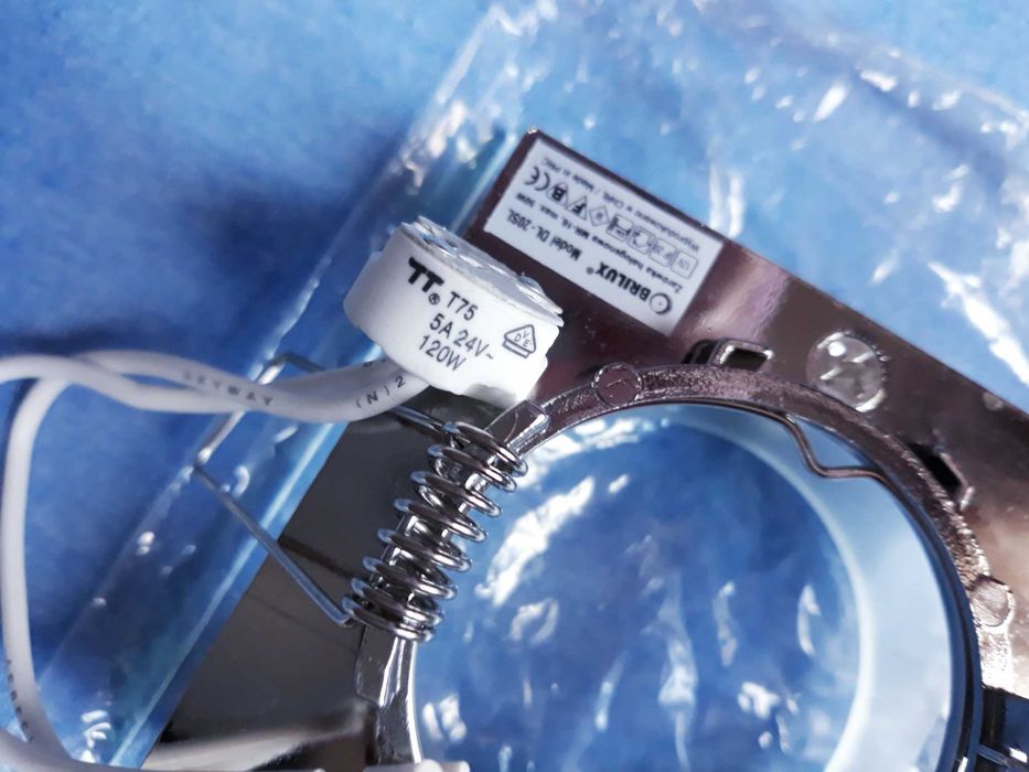 Спот за лампа Brilux