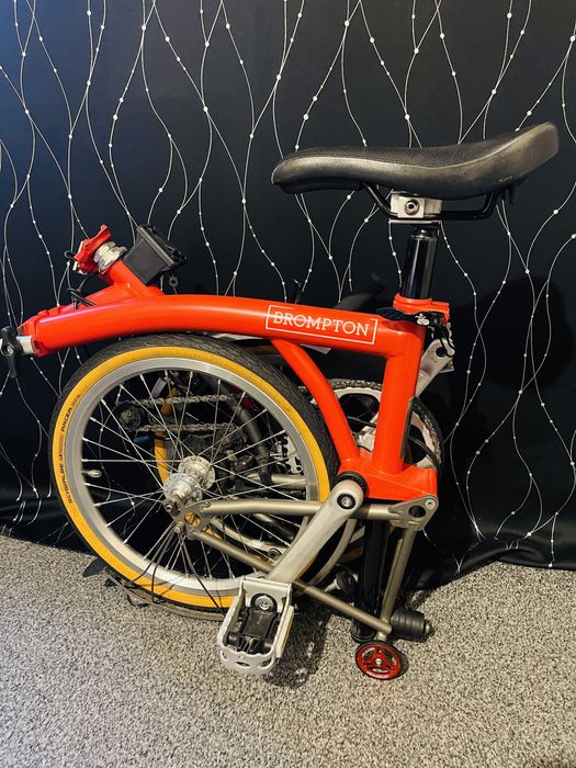 bicicleta pliabila brompton
