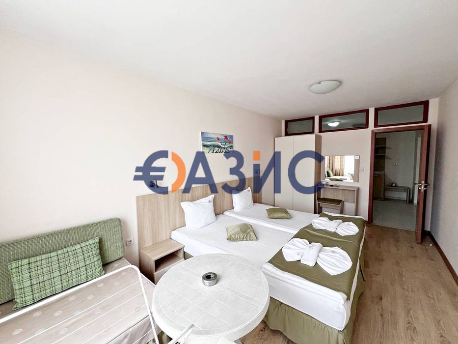Продава се Двустаен апартамент в к.к. Слънчев бряг - 69 кв.м за 587 €/кв.м - Снимка #5