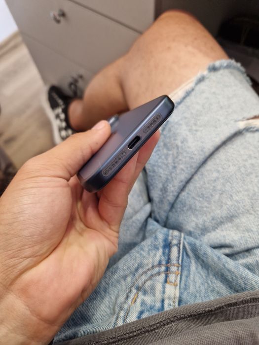 iPhone 17 Pro recarosare/piese