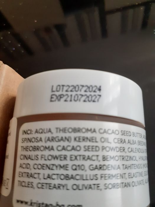 Златен крем на фирма KRISTA G