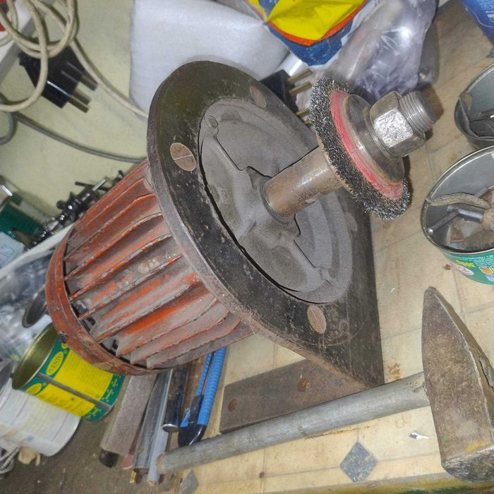 Трифазен Ел.мотор