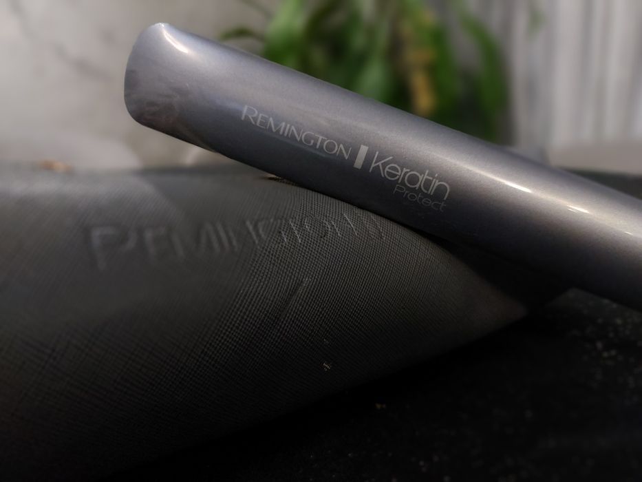 Преса за коса Remington Keratin