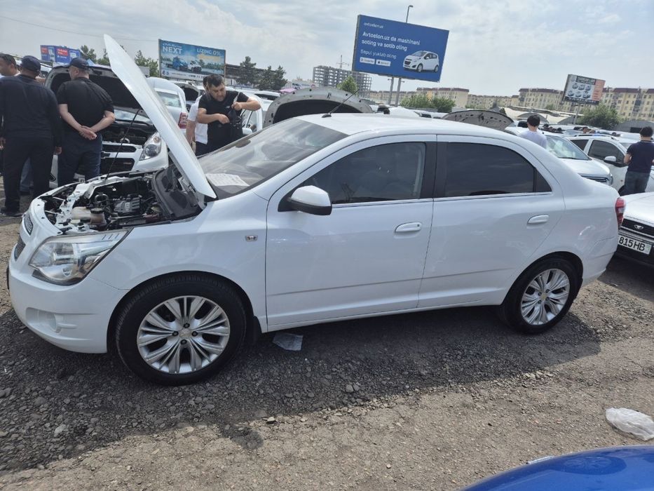 Chevrolet Cobalt 2015 — 2