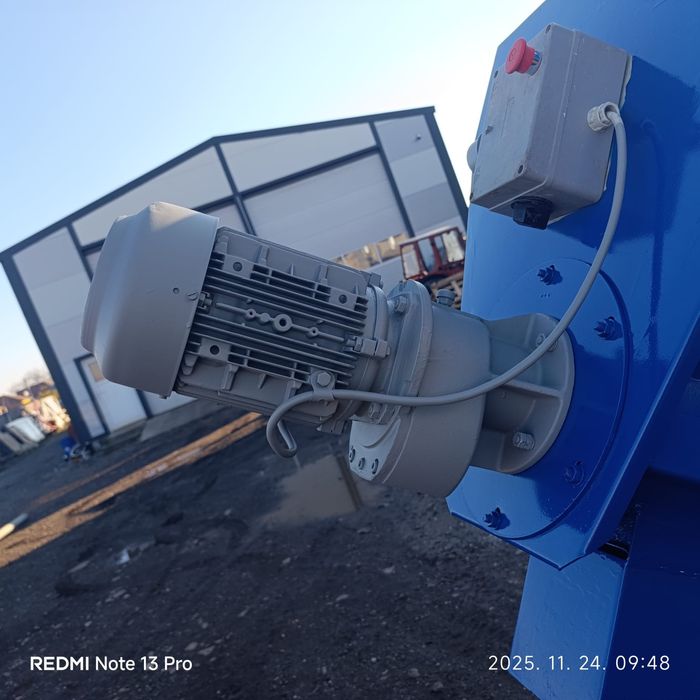 Amestecator furaje 500 kg