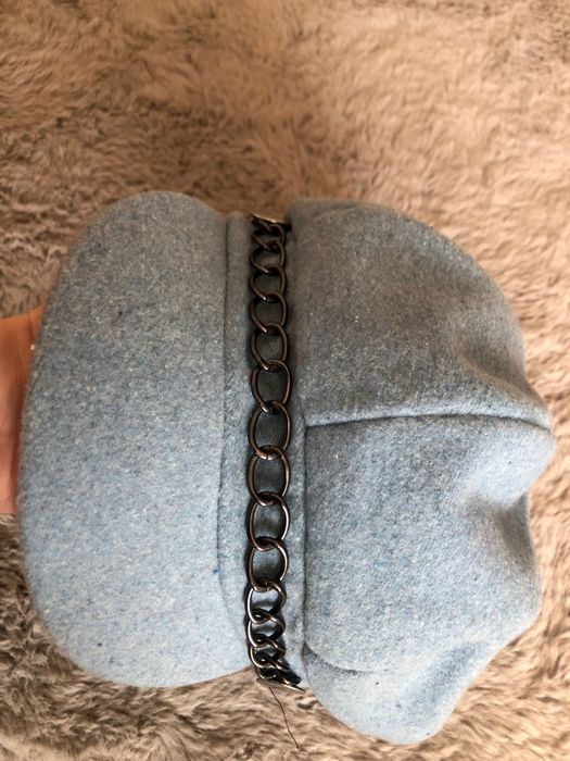 Нова шапка в синьо