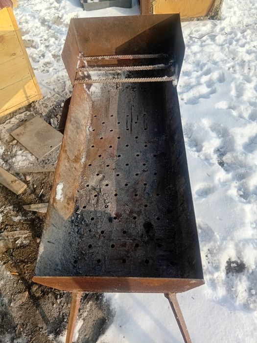 Продам мангал для шашлыка.