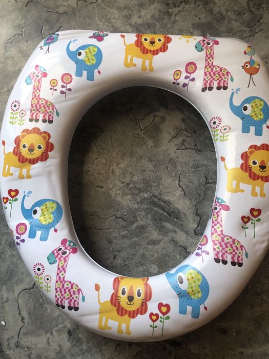 Детская накладка на унитаз