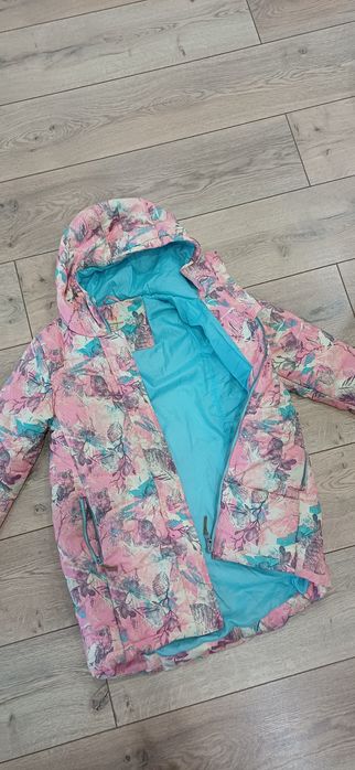 Куртка для девочки на 7-9