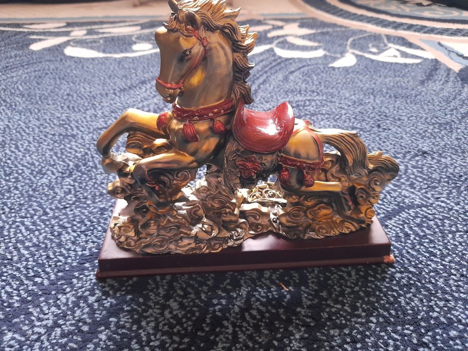 Сувенир лощадь .