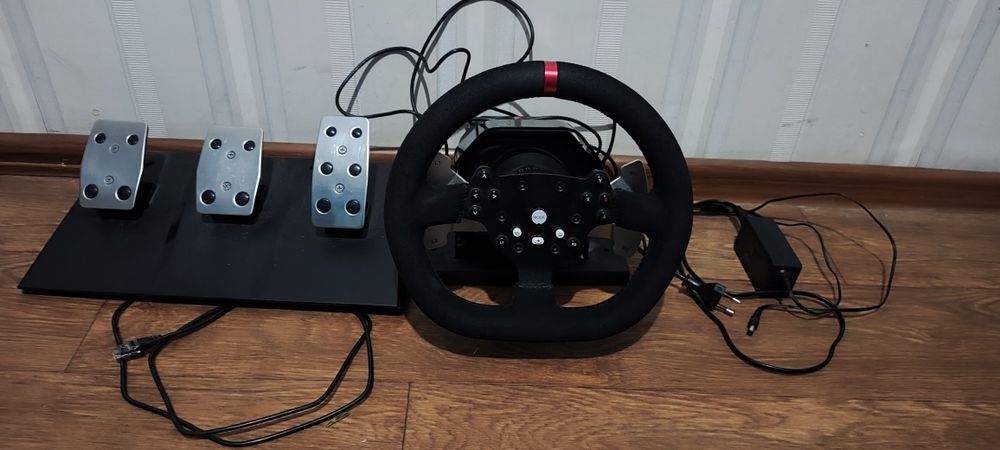 XBOX one и руль.