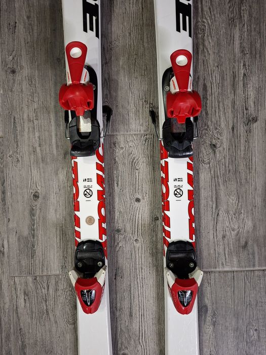 Schiuri  Atomic  Race 8