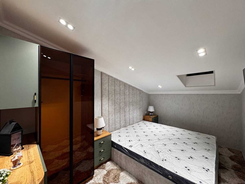 4х комнатная квартира на 4 этаже 90кв/м, в Самарканде