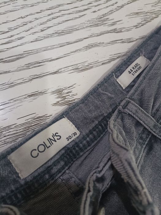 Новые джинсы Colins