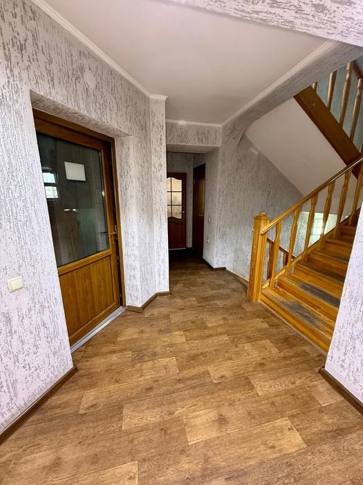 Отдельно стоящее здание р-н Пристани