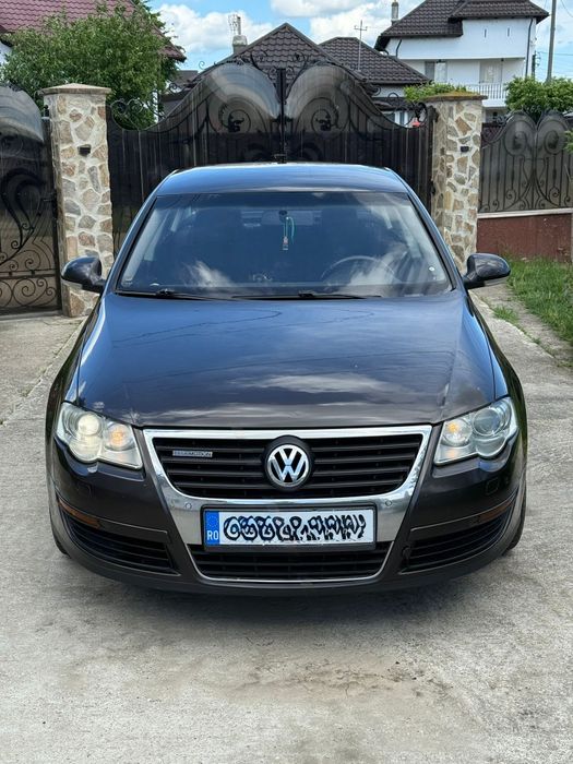 Passat b6 euro 5 2.0 tdi bixenon clima incalzire scaune