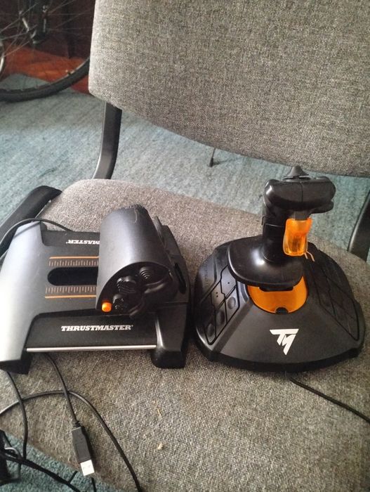 Thrustmaster T.16000M FCS HOTAS – Joystick + TWCS Throttle – Stare foarte bună | 700 lei negociabil