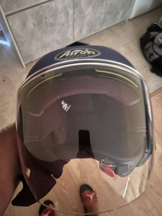 Чисто нова каска