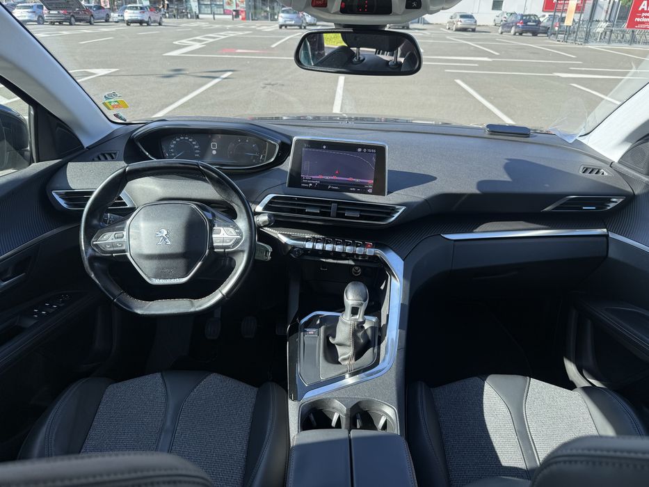 Peugeot 5008 / 7 Locuri/ 1.6 HDI / An 2017
