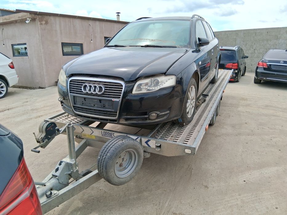 Dezmembrez Audi a4 b7 s line 2.0 bpw