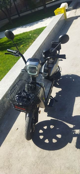 Skutir sotiladi balo'ni razmeri 16