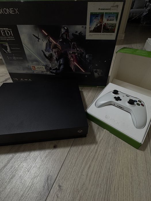 Xbox One X.