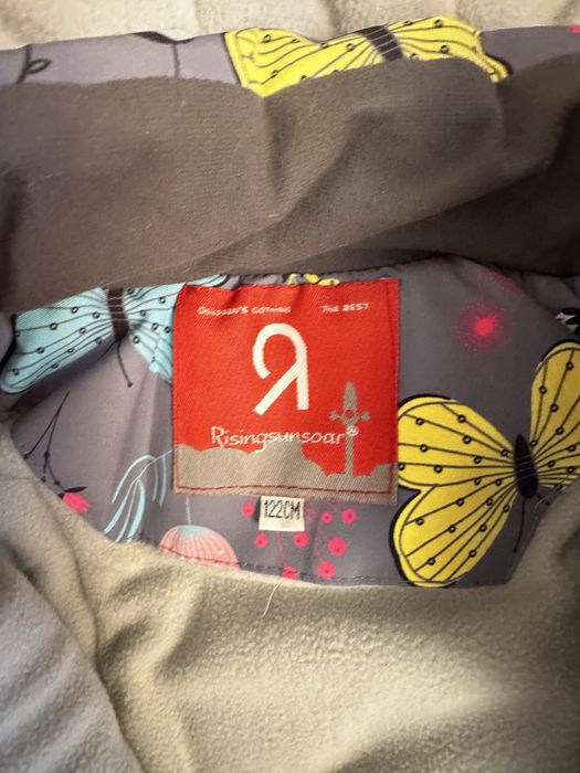 Куртки на девочку зимние