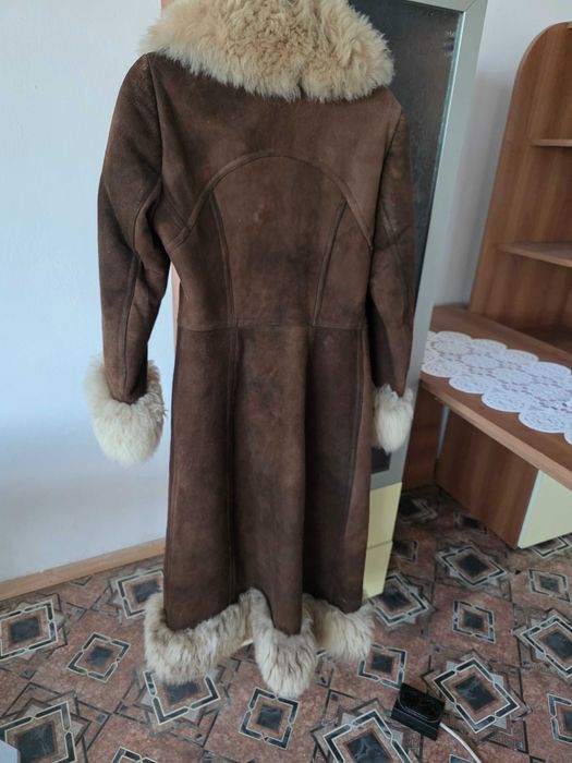 Кожено дамско палто