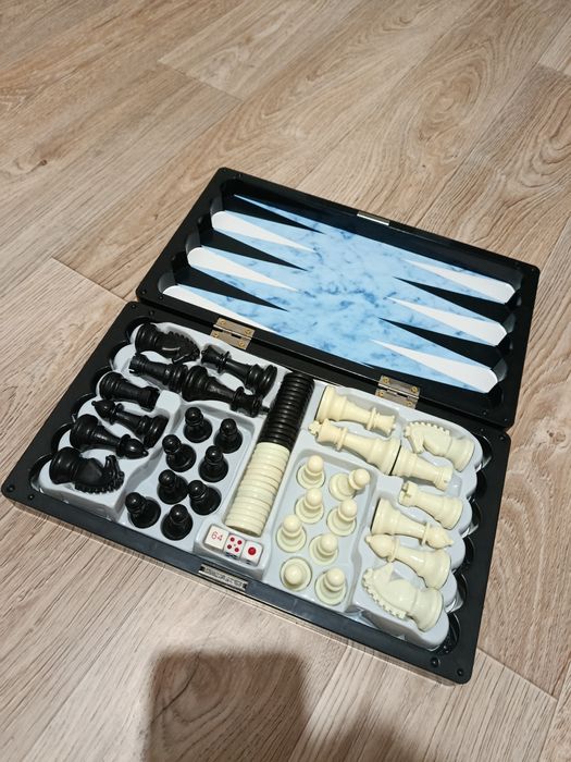 Шахмат продается