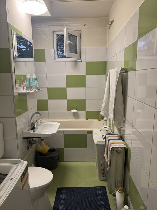 Vand apartament 3 camere