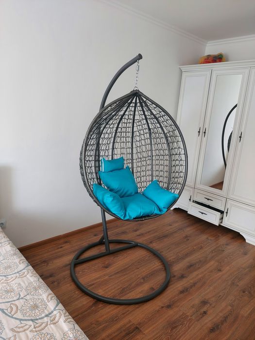 Качающийся Кокон-кресло