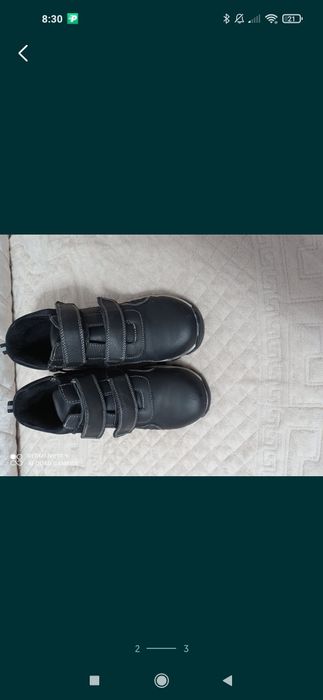 Продам для мальчика ботинки