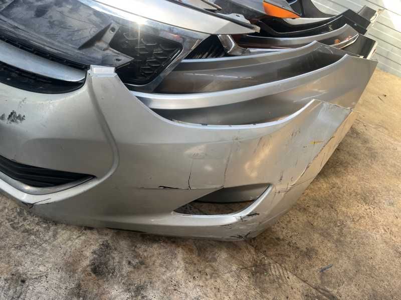 Бампер передний Hyundai Elantra MD