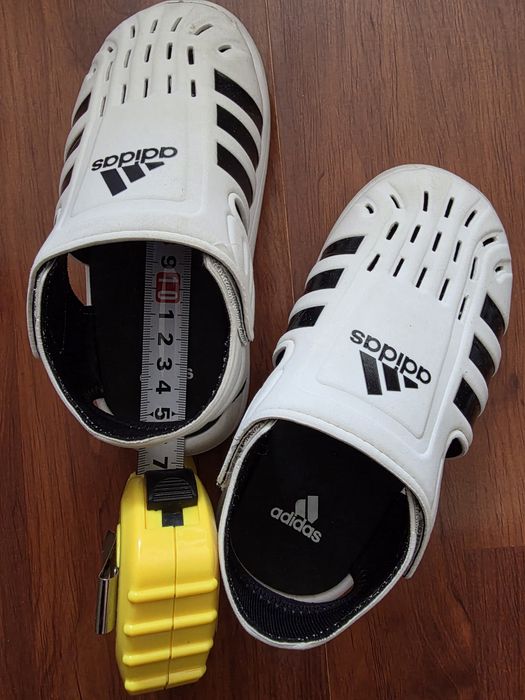 Adidas детски сандали