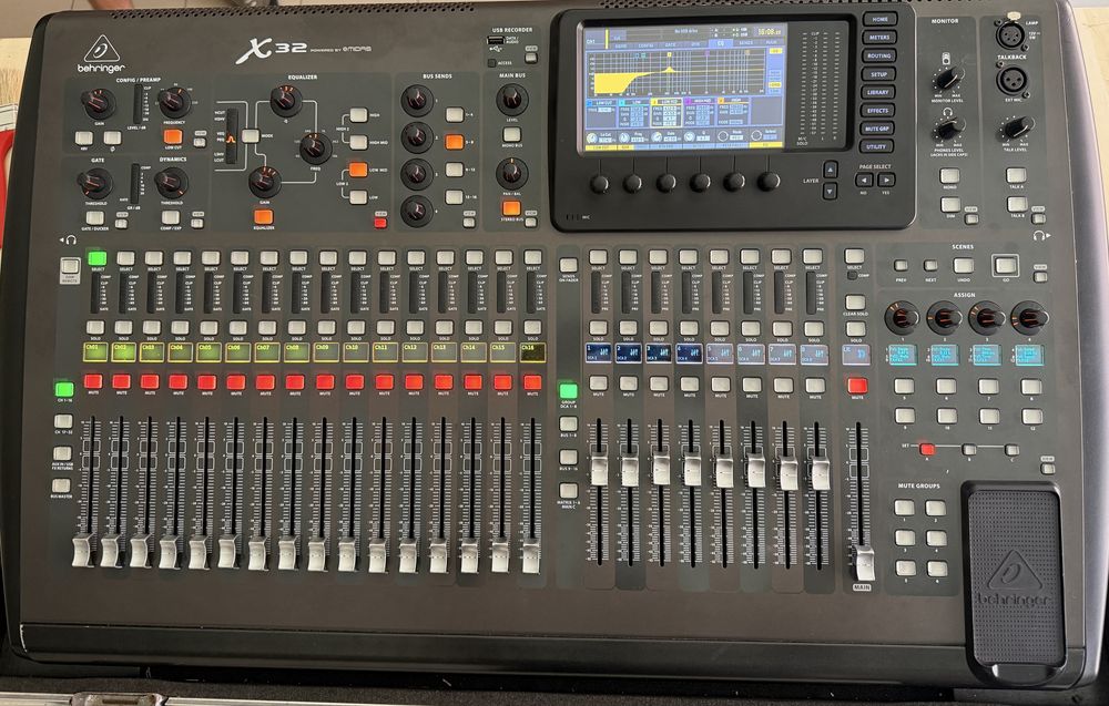 Mixer digital Behringer X32