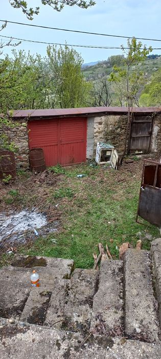 Vând casa an com.Podeni  Mehedinti