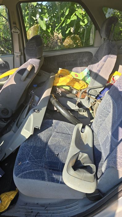 Народни цени !! Рено Сценик 1.9 DCi 102 кс на части  Renault Scenic