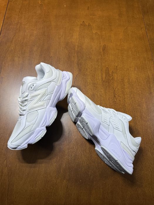 New Balance 9060 42 / 43 / 44 noi new