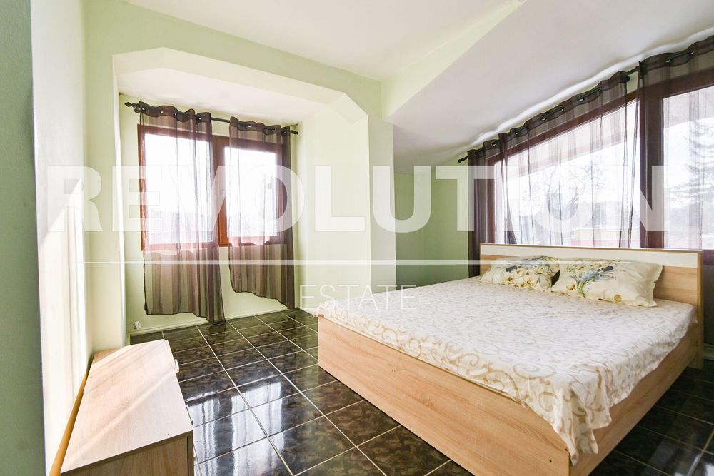 Дава се под наем Етаж от къща в София, Надежда 4 - 150 кв.м за 997.05 € - Снимка #8